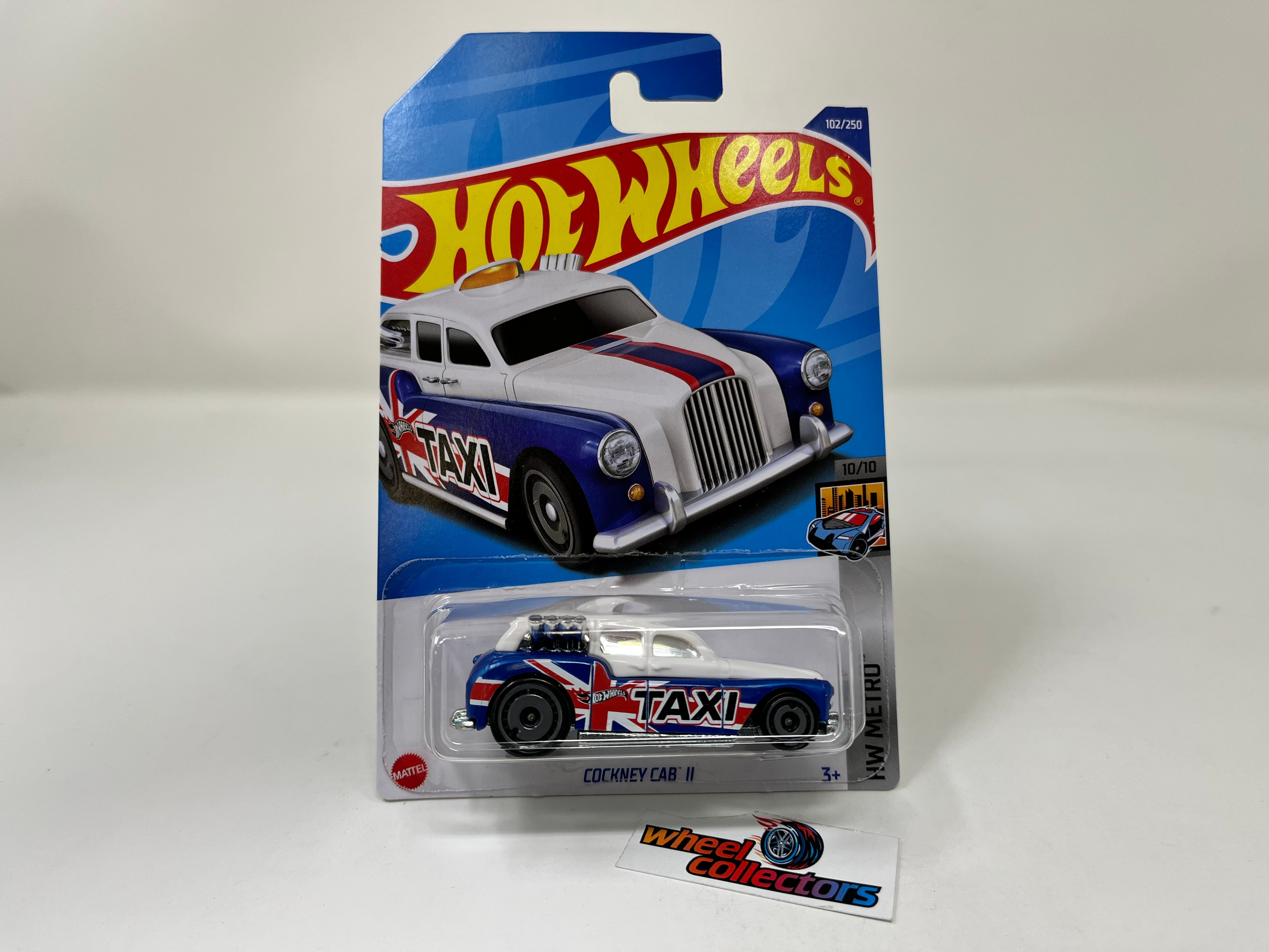 Cockney Cab II #102 * White/Blue * 2022 Hot Wheels Case P