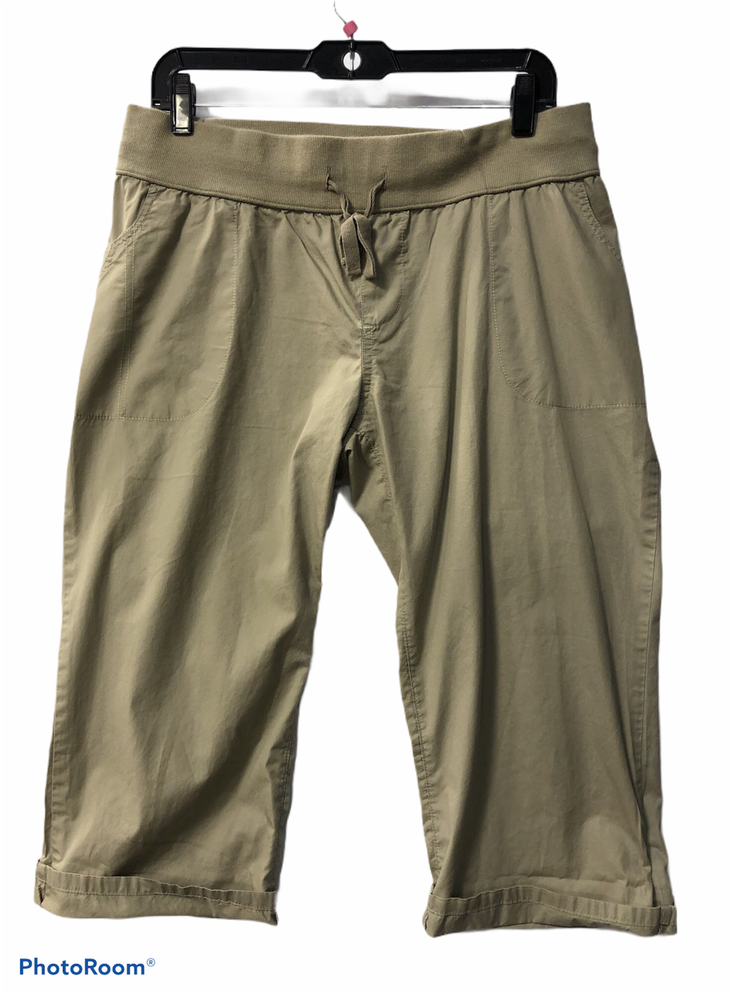 Fraude tsunami mosterd Walking Shorts / Capris By Liz Lange Maternity Size: 8 – Clothes Mentor  Rochester Hills MI #311
