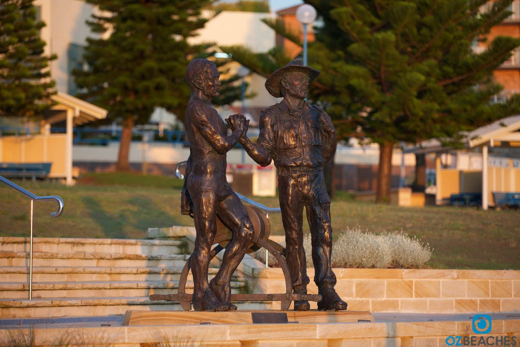 Lest We Forget - Coogee Beach ANZAC memorial statue