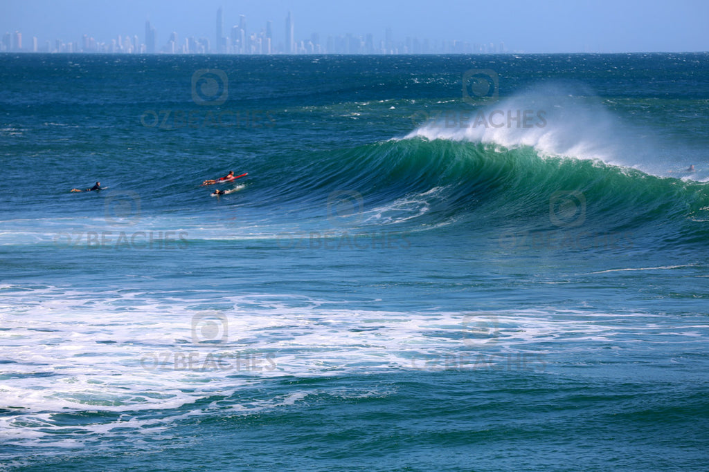 Greenmount Beach Cyclone Oma swell February 2019