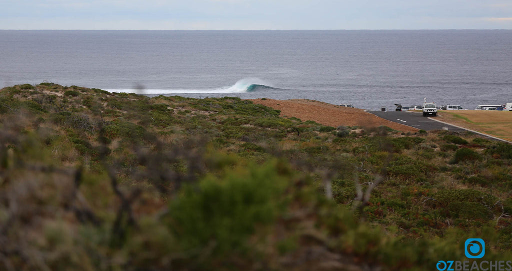 Lone set rolls into a bommie to the left of Surfers Point, Prevelly