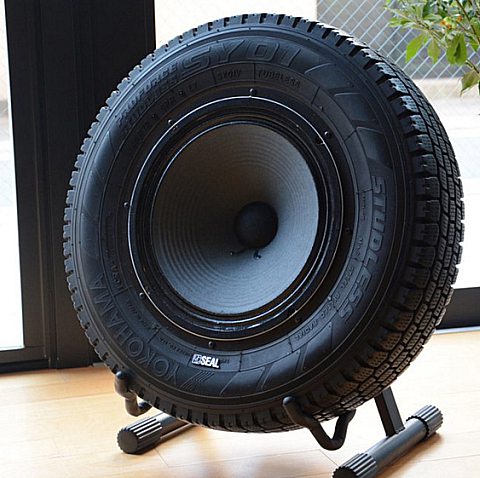 Speaker tyre