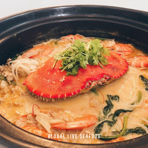 cooked dungeness crab beehoon soup