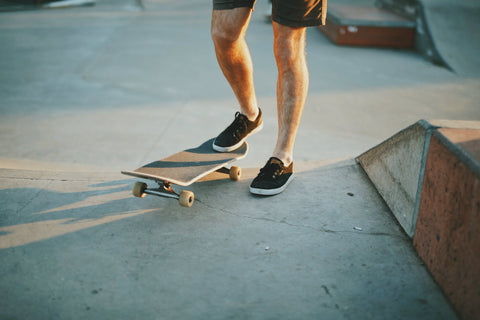 Differences between Longboard and Skateboard