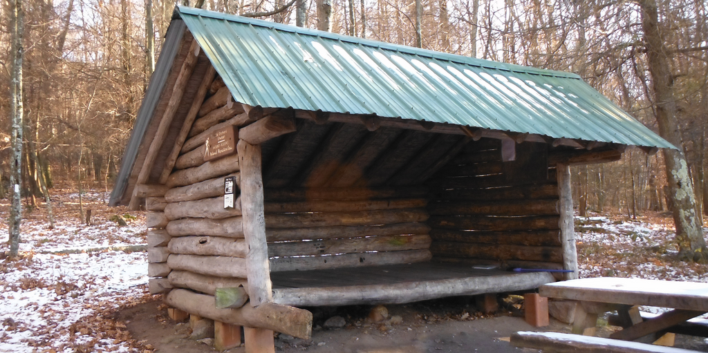 appalachian trail thru hike shelters