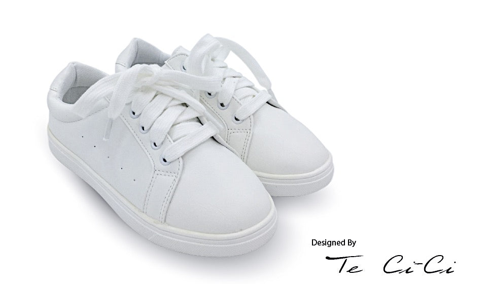 Kids Plain White Lace Up Sneakers – Te 