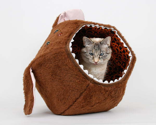 The hairy dog Cat Ball cat bed made in brown fur and lined with onion rings fabric