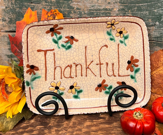 DTS-0922-01 Thankful Redware Tray