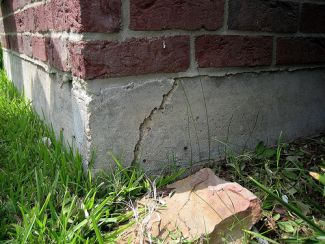 Foundation Crack