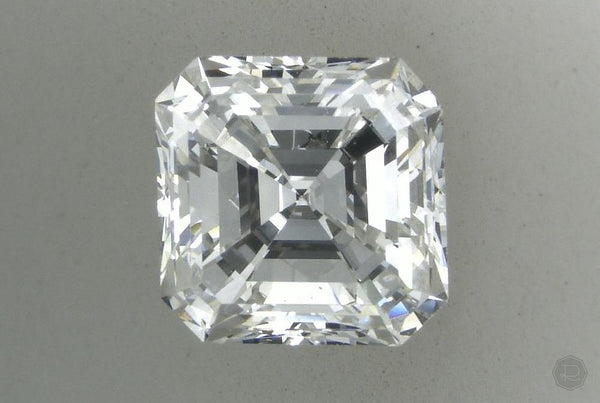 Asscher cut Ritani diamond