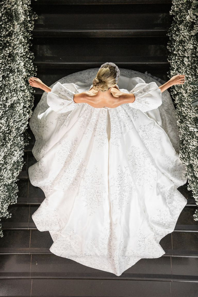 Ralph & Russo couture wedding dress xu huong vay cuoi cong chua dep long lay Meera Meera Bridal