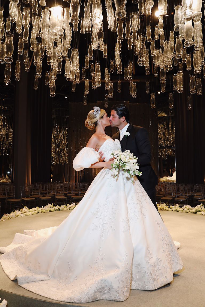 Thassia Naves' Ralph & Russo couture wedding dress took 10 months to create
