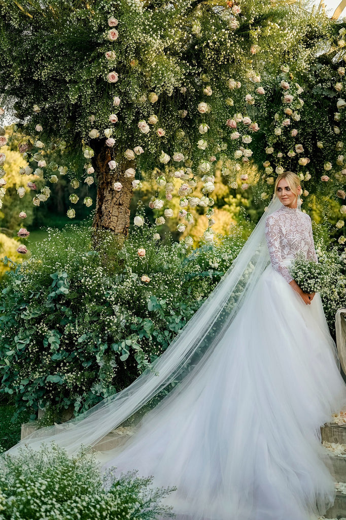 áo cưới meera meera bridal DIOR_CHIARA_FERRAGNI_WEDDING_Photo by David Bastianoni_8