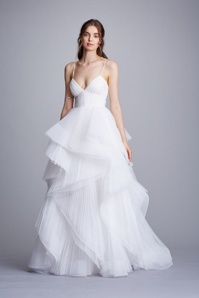 Váy cưới đẹp thu đông 2018 Marchesa Notte Fall 2018 xưởng may áo cưới cao cấp Meera Meera Fashion Concept