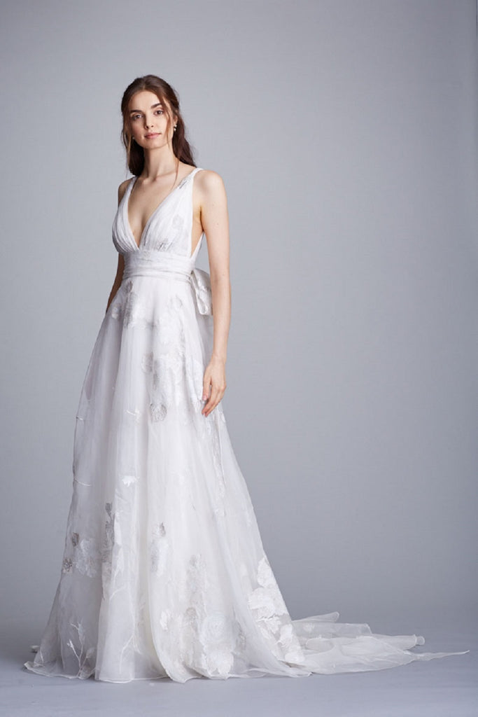 Váy cưới đẹp thu đông 2018 Marchesa Notte Fall 2018 xưởng may áo cưới cao cấp Meera Meera Fashion Concept