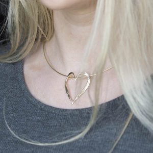 The Open Heart Necklet in 9ct Gold