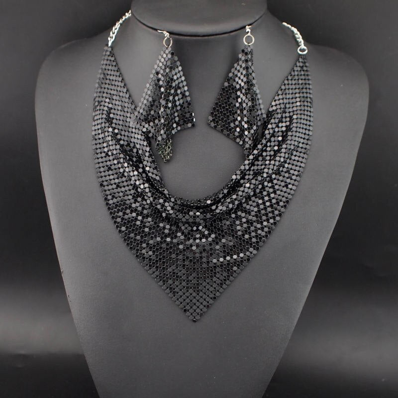 Eerrings Metal Mesh and Necklace Chain