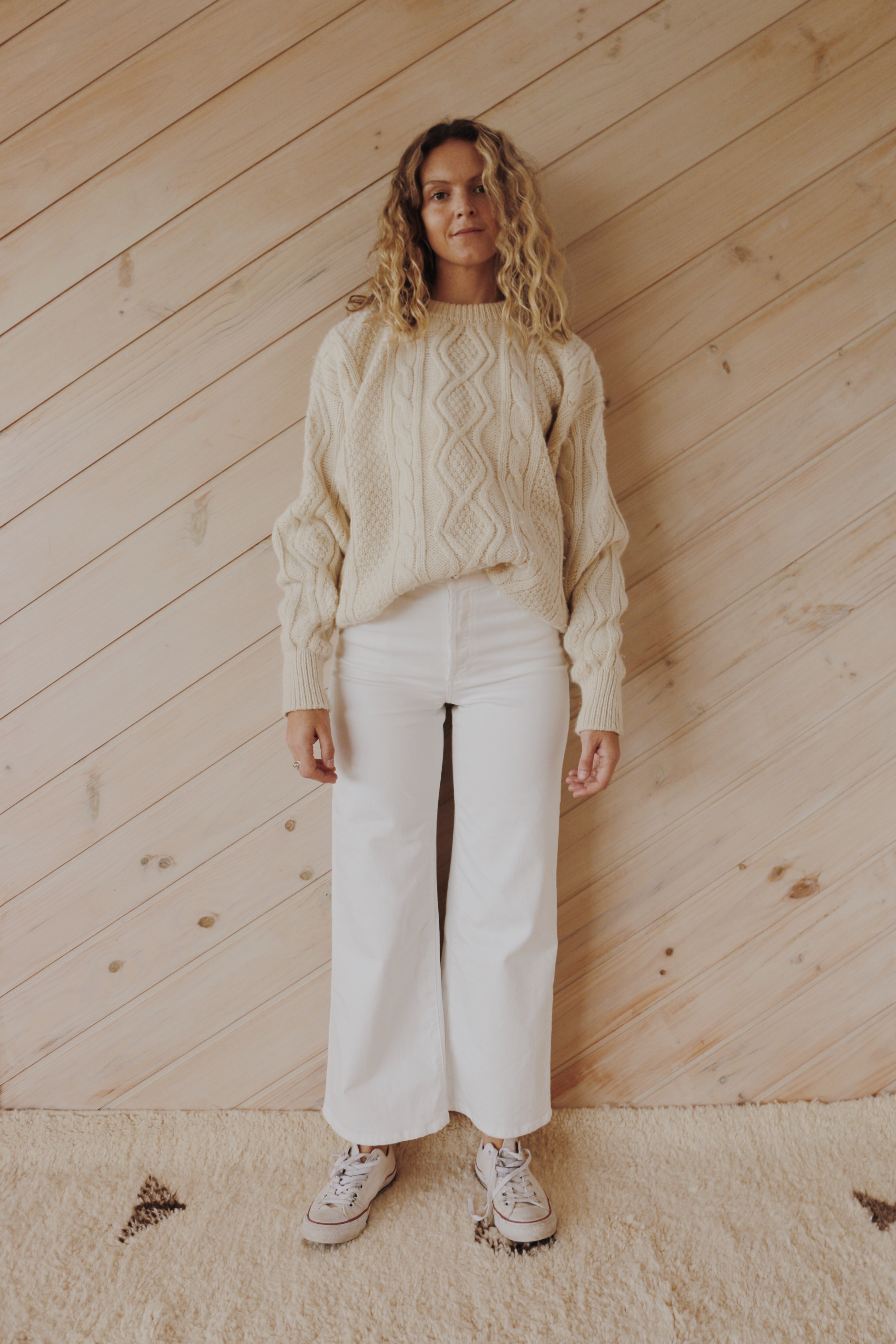 VINTAGE WOOL CABLE KNIT JUMPER - SIZE XL