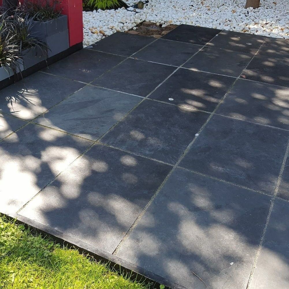 black-slate-paving-slabs-900-x-600-all-options