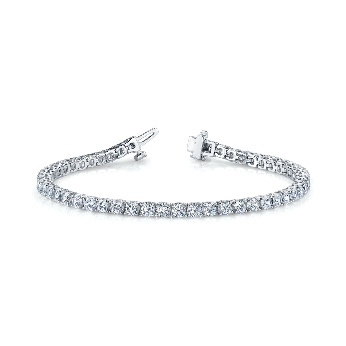 diamond tennis bracelet lab grown