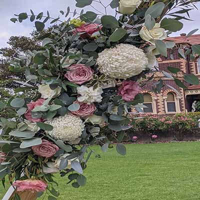 Rippon Lea Estate wedding flowers decorations