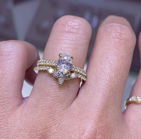 Pros & Cons of Getting a Wedding Band and an Engagement Ring – David's  House of Diamonds