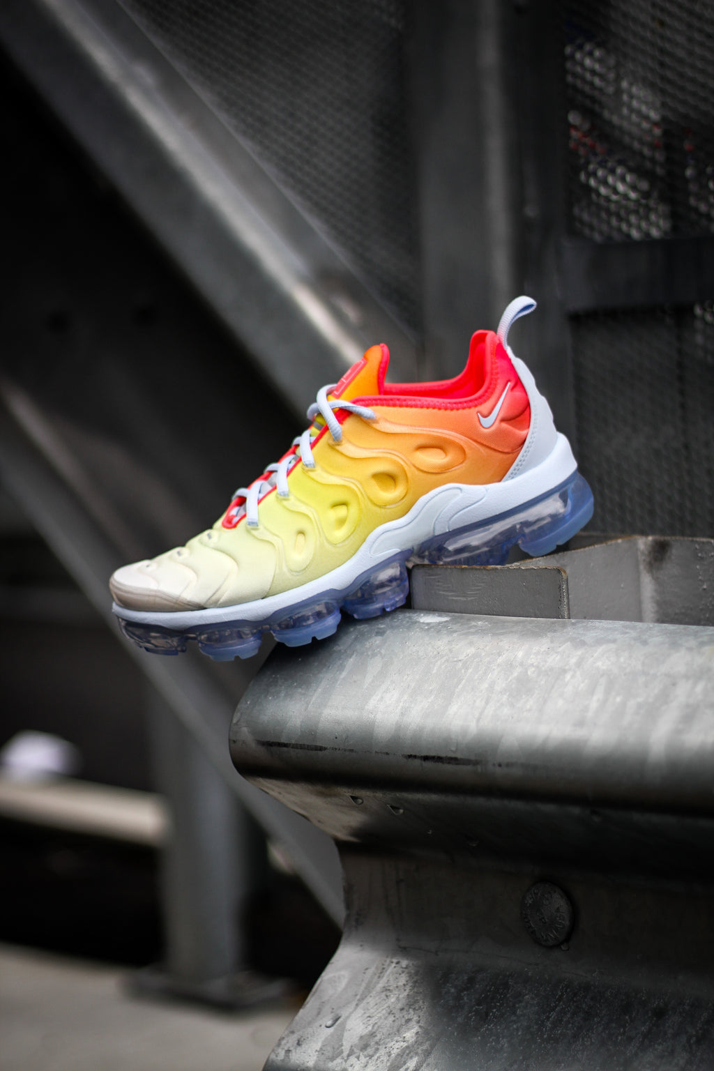 sunrise vapormax plus