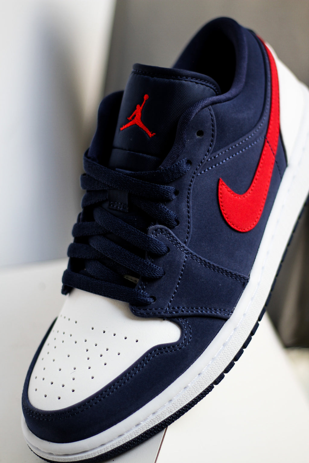 jordan 1 low midnight navy