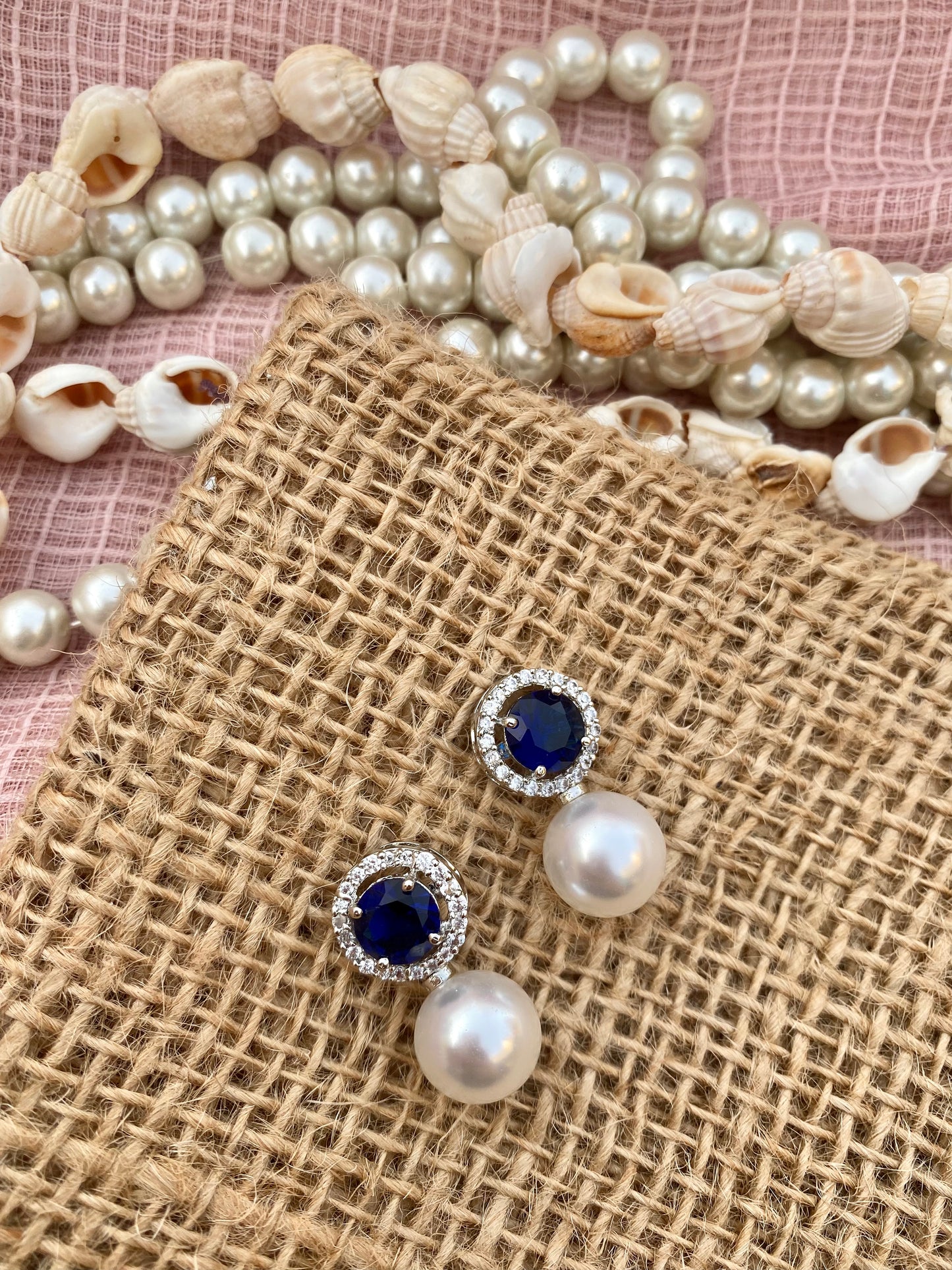 La Pearl