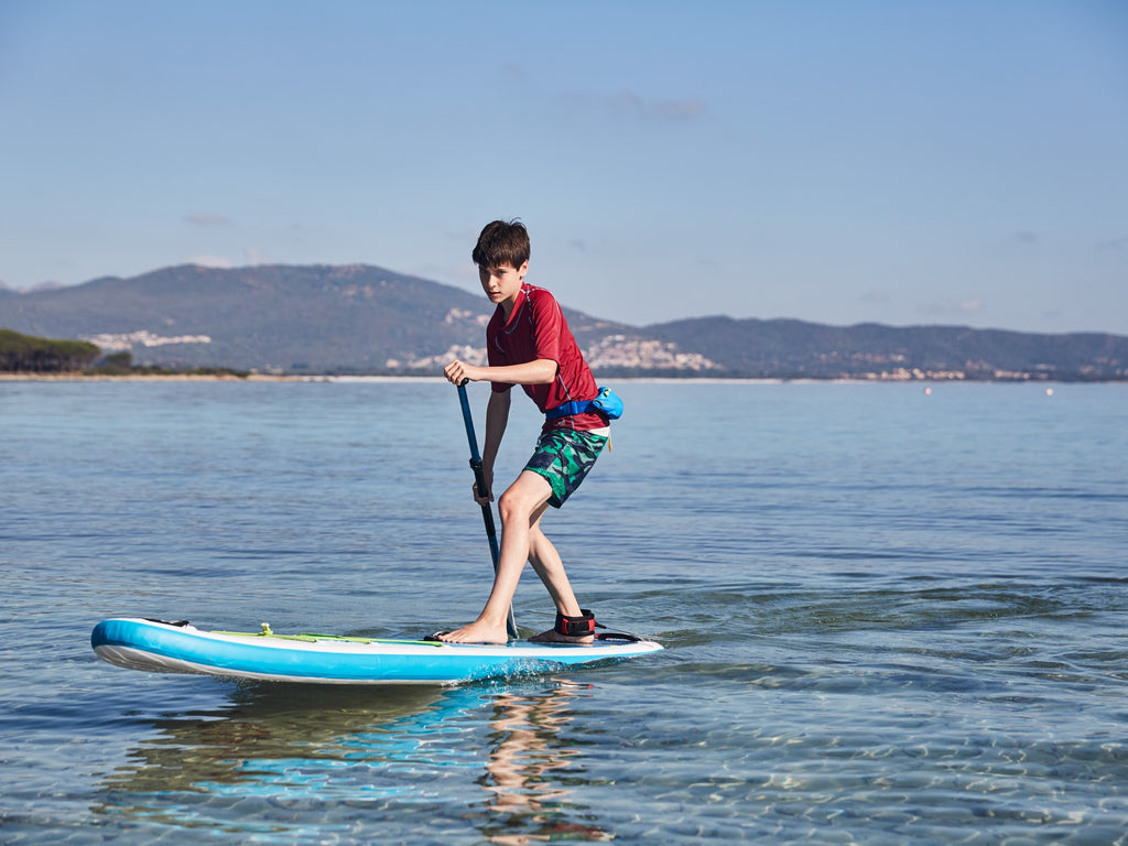 Kid SUP board by red