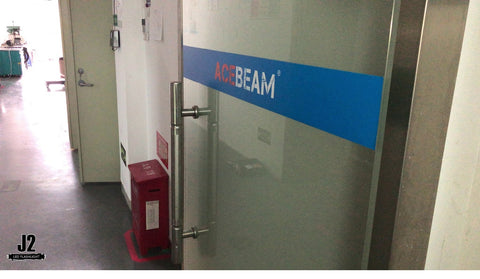 j2ledflashlight visits Acebeam head office in China
