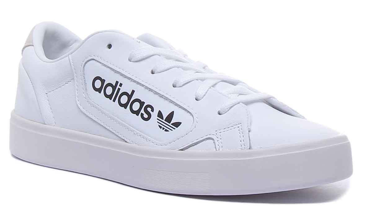 Adidas Sleek deporte con cordones para mujer en – 4feetshoes