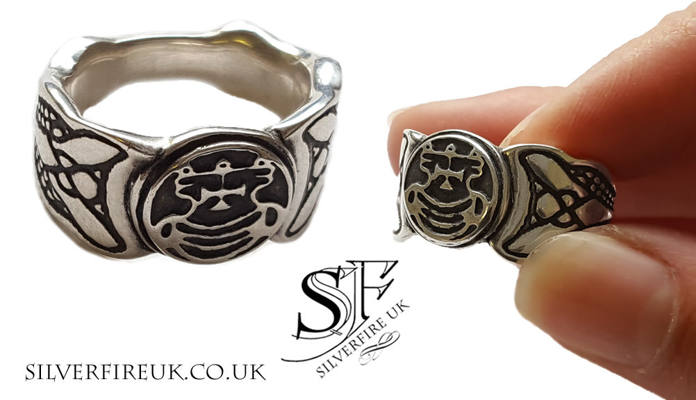 Gothic Wedding Ring Custom Jewellery