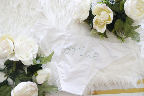WEDDING GIFT IDEAS | Bride to be Gift Box - Bride Panty