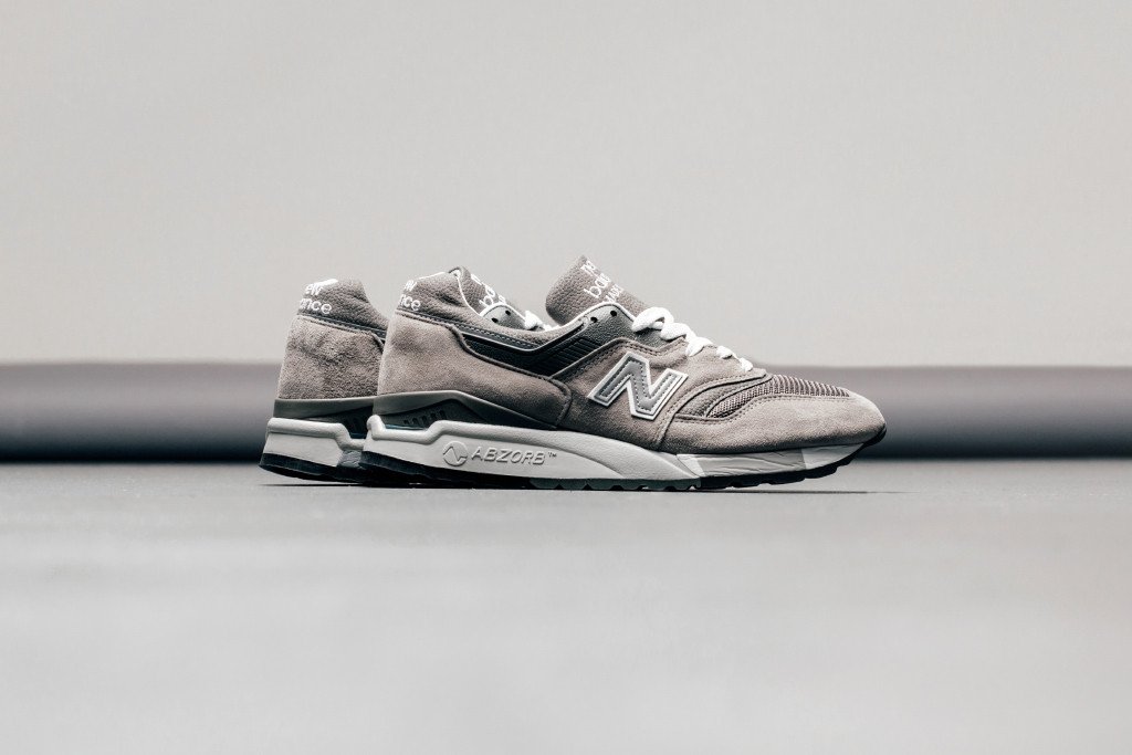 Oír de peine Compatible con New Balance 997.5 Made in USA In Grey Available Now – Feature
