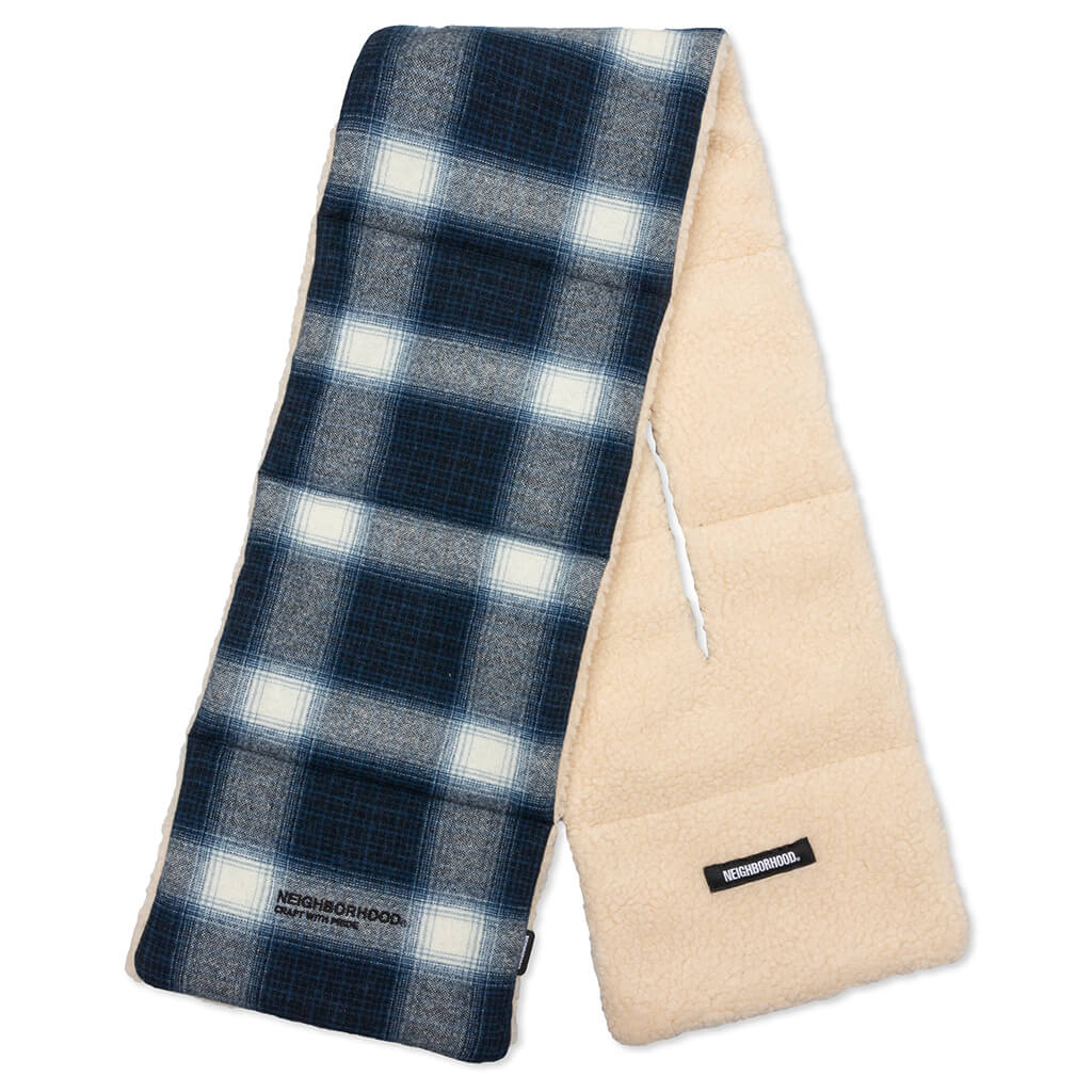 Neighborhood Pendleton .WO Check BOA Muffler - Navy – Feature