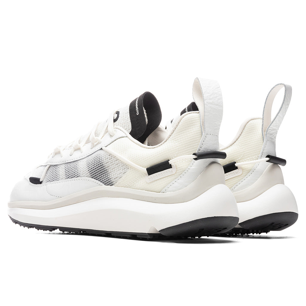 ですので Y-3 - Y-3 SHIKU RUN 28の通販 by Tani's shop｜ワイスリー