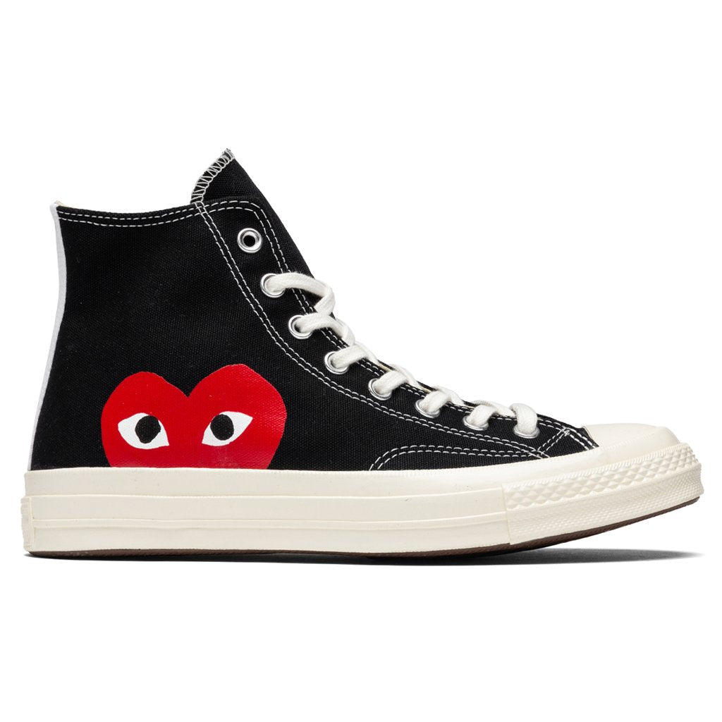 x Comme des Garcons PLAY All Star Chuck Hi。 -Feature