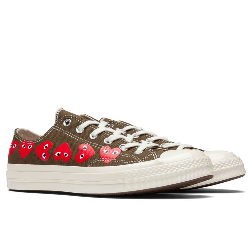 x Comme Des Garcons PLAY All Star Chuck '70 Ox "Multi Heart" – Feature