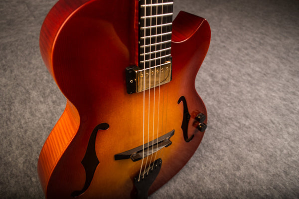 Lollar Pickup in a Archtop Jazz Guitar