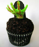 zombie halloween theme,zombie cupcakes,halloween cupcakes