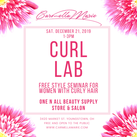 Event for women with naturally curly hair presenting products for curly hair