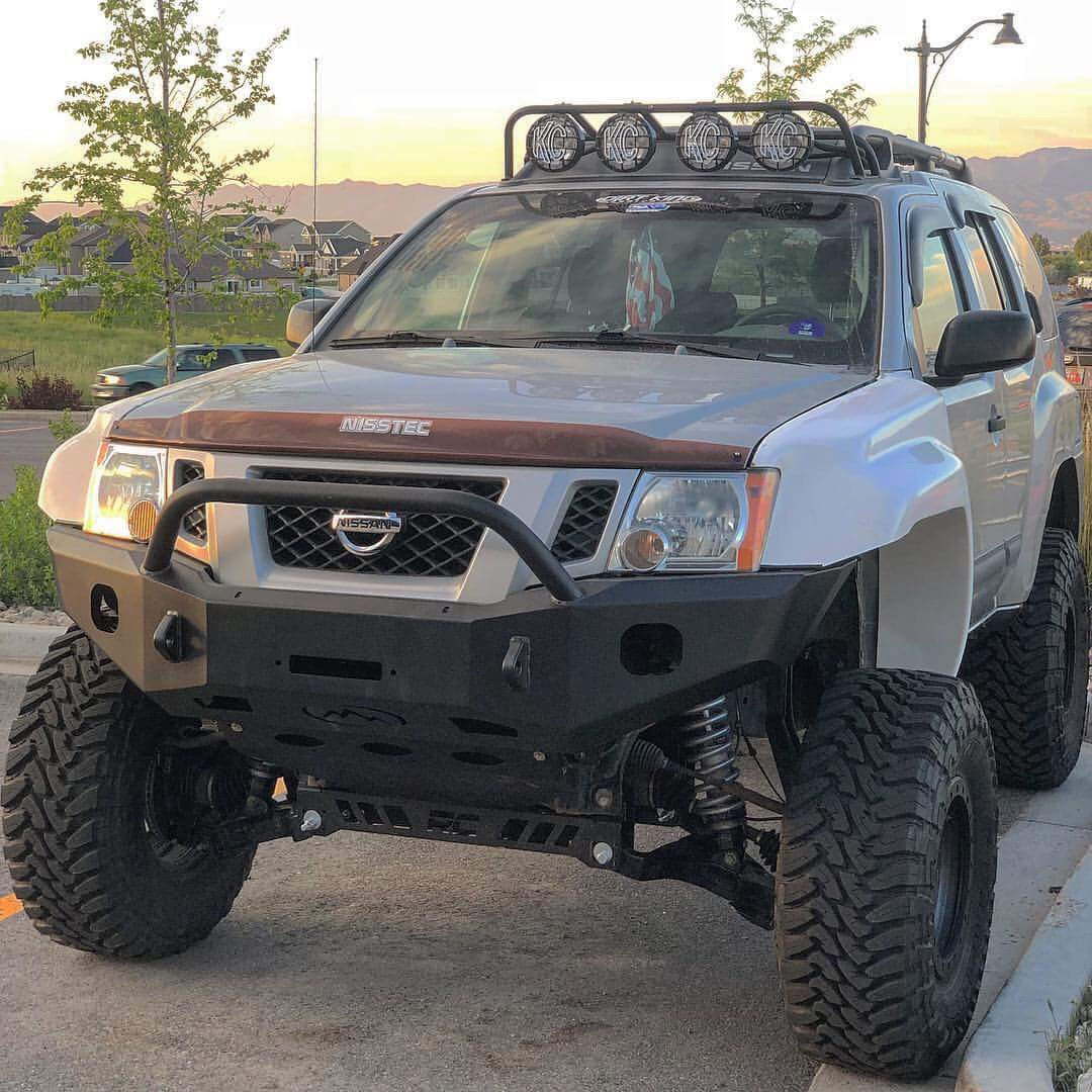 nissan frontier roof lights