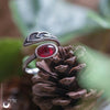 Bague "Plume" Grenat ajustable, en Argent 925 - Illustrations & Bijoux fantaisie ClairObscur Art