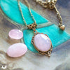 Collier "Leda" Quartz rose personnalisable - Illustrations & Bijoux fantaisie ClairObscur Art