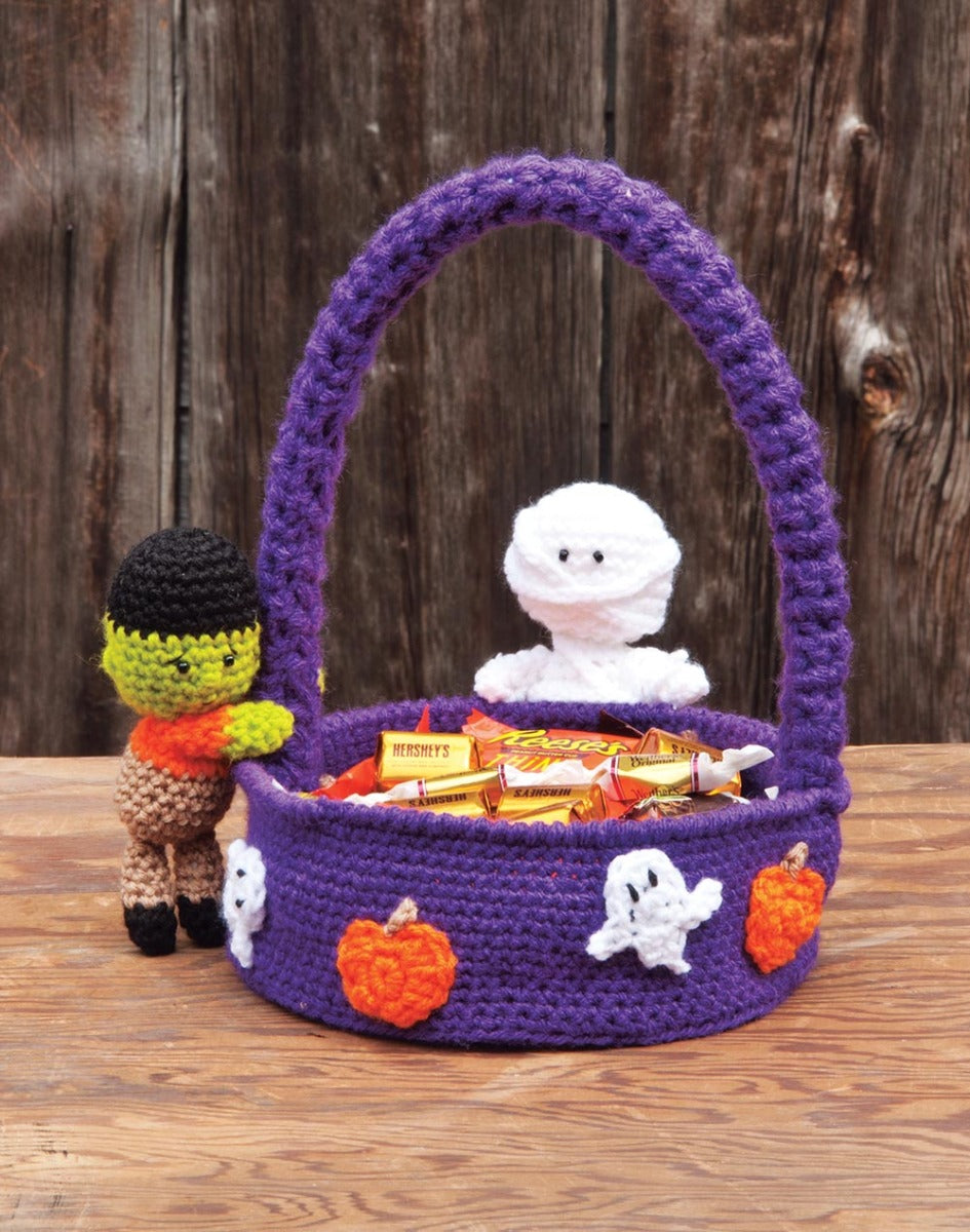 Halloween Ghouls Candy Basket Crochet Kit
