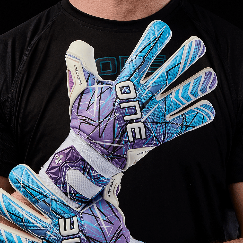 negative cut fingersave goalkeeper gloves