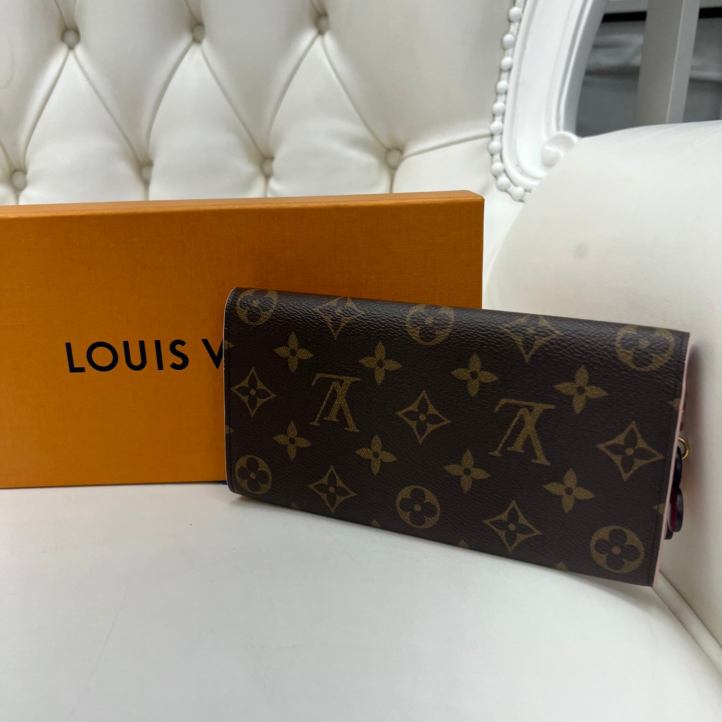 Louis Vuitton Monogram Bloom Flower Emilie Wallet