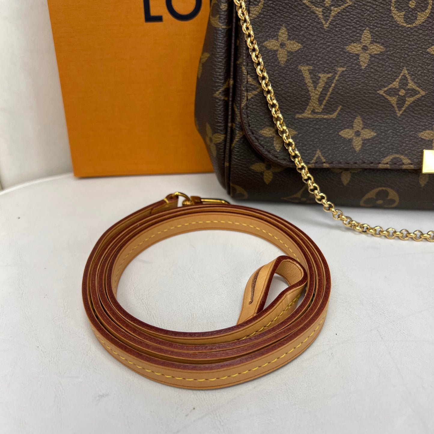 Louis Vuitton Monogram Favorite MM