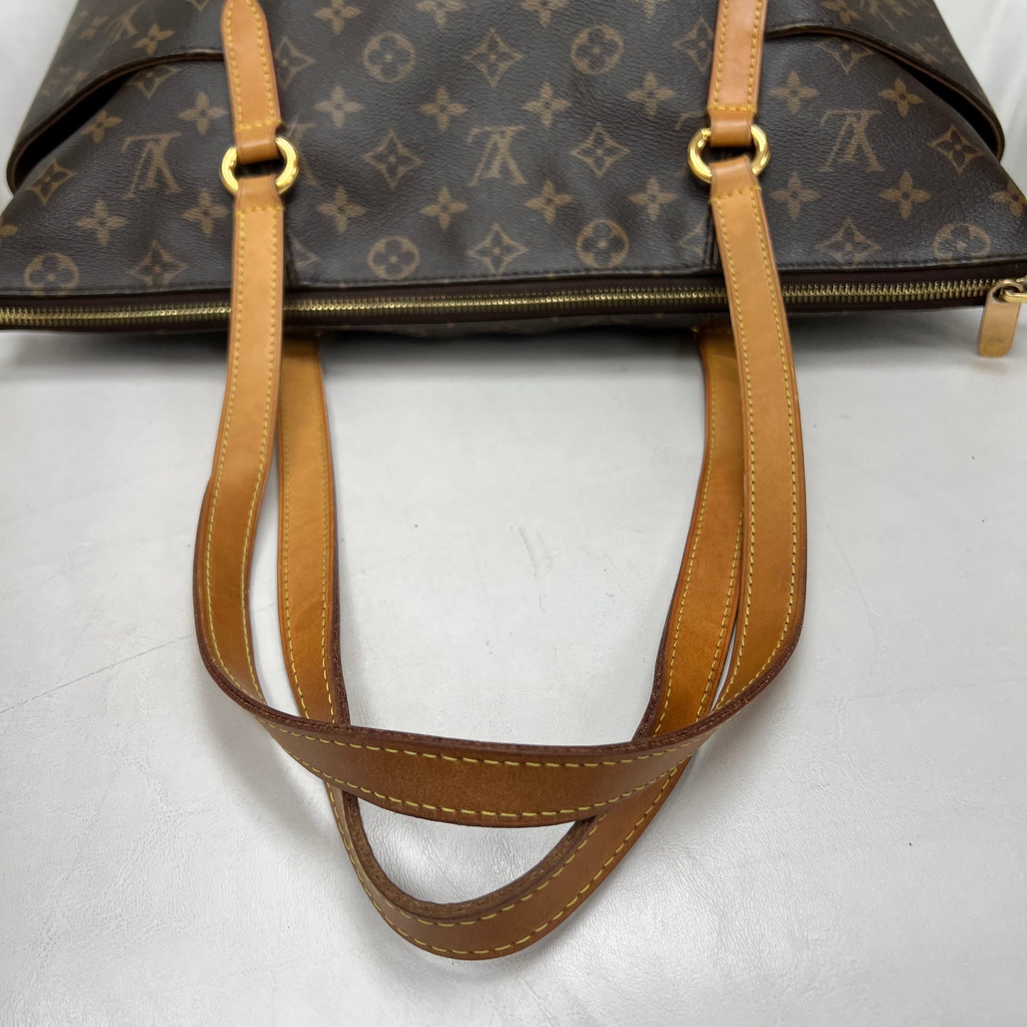 Louis Vuitton Totally MM Monogram